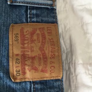 Levi’s 569 42 x 32